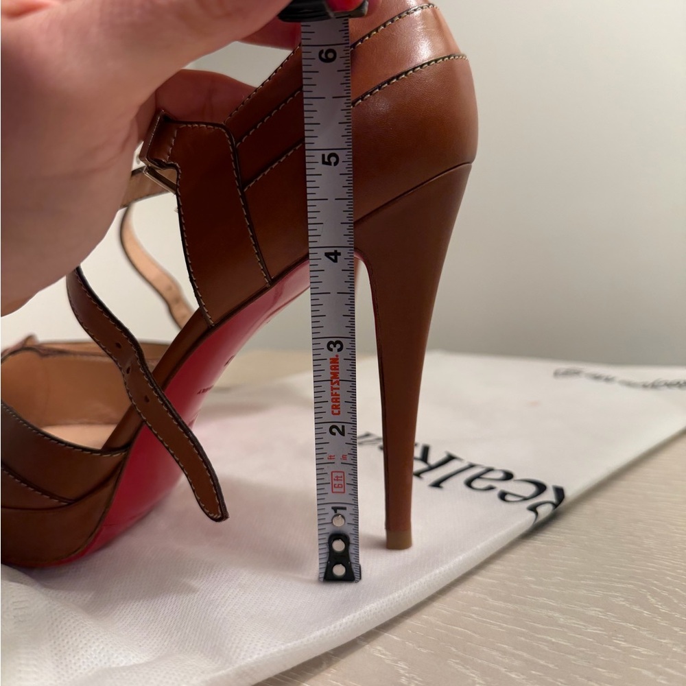 *EUC* sz 9.5/41 Christian Louboutin D’Orsay Pumps Re-Soled w/ new taps! Peep Toe - Picture 10 of 11